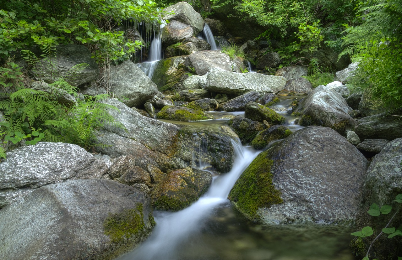吉縣壺口瀑布最新動態(tài)，壯麗景觀與旅游熱潮的交融